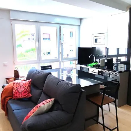 Moderno, Luminoso Y Exterior En Calle Peatonal Apartment *